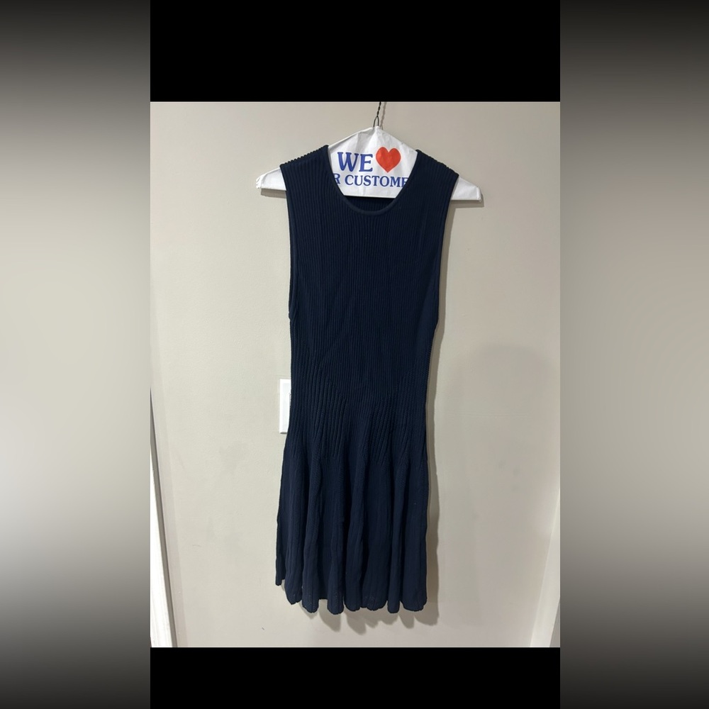 Alice + Olivia Navy Ribbed Garment